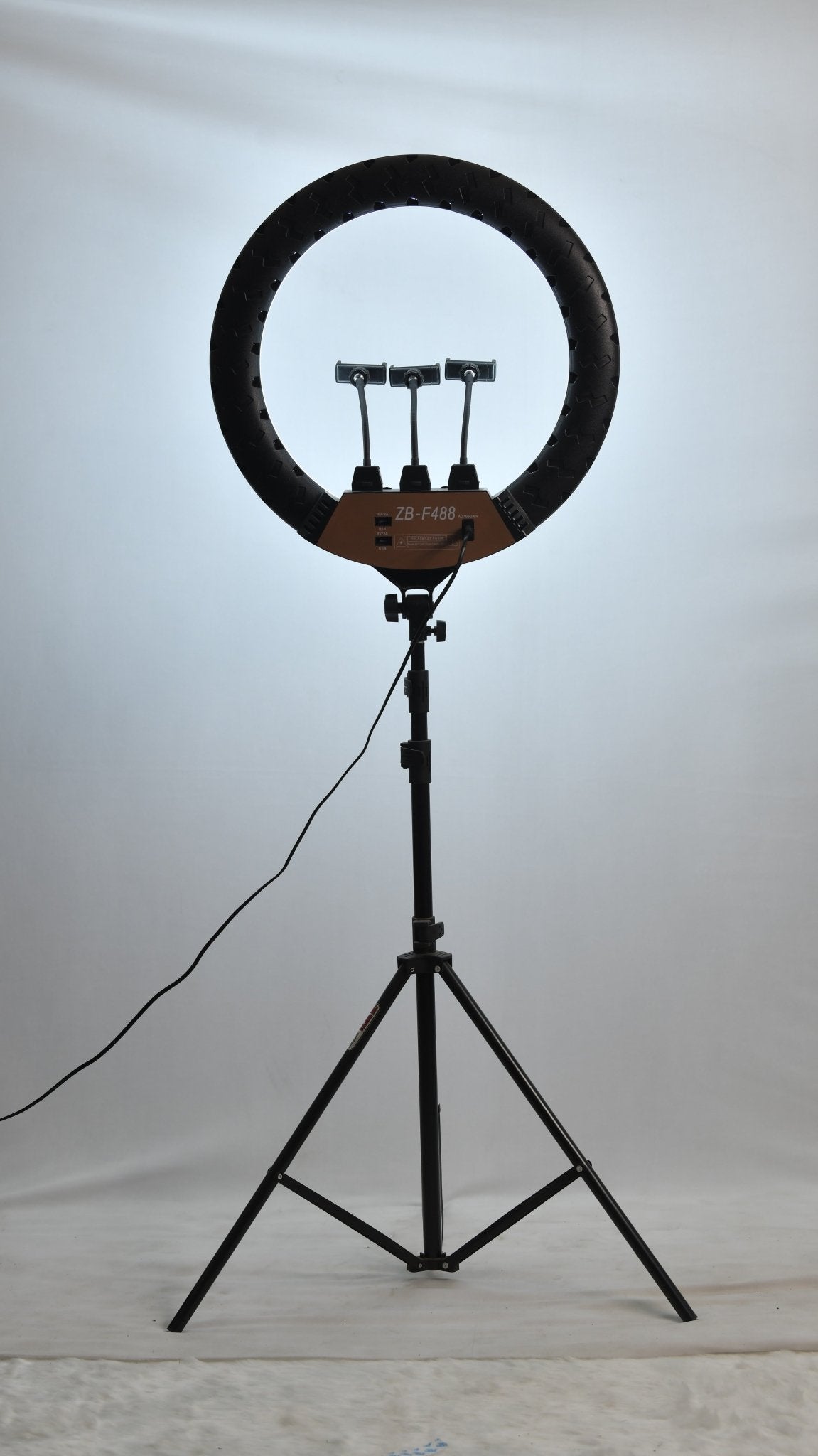 22 INCH PROFFESSIONAL RING LIGHT