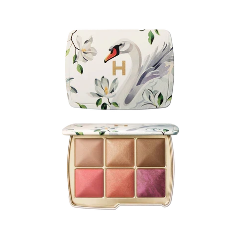 HOURGLASS AMBIENT LIGHTENING EDIT UNLOCKED SWAN PALETTE