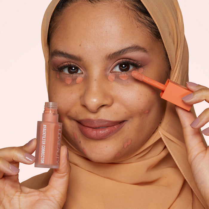 HUDA BEAUTY FAUX FILTER COLOR CORRECTOR